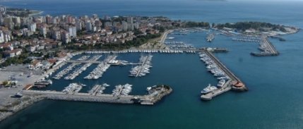 Vahit Karaarslan şartları yerine getiremedi: Kalamış Yat Limanı Koç Grubu'na dönüyor