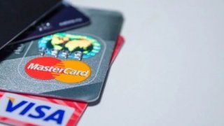 Visa ve Mastercard'dan kredi kartı ücretlerini sınırlamaya yönelik anlaşma