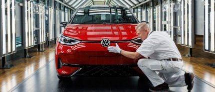 Volkswagen 88 yıllık tarihinde ilk kez fabrika kapatıyor
