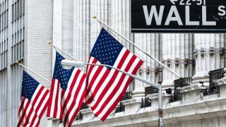 Wall Street’de Tüm Endeksler Düşüşle Kapandı