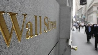 Wall Street Hafif Yükselişle Açıldı, Dolar Endeksi Düşüşte