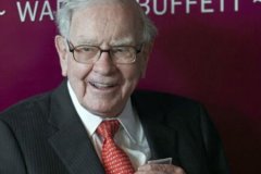 Warren Buffett'ın nakit birikimi tüm zamanların rekorunu kırdı