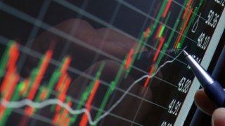 Yabancı yatırımcı hisse sattı, tahvil aldı