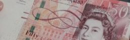 Yeni 50 sterlinlik banknotlar için Hawking ve Thatcher önde