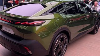 Yeni Peugeot 408 tanıtıldı: Menziliyle de iddialı