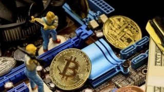 Bitcoin madencilerinin kazançları son bir yılın en düşük seviyesinde