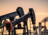 Brent petrol, ABD stoklarındaki artışın beklentilerin altında kalması sonrasında yükseliyor