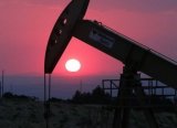 Brent petrolün varil fiyatı 101,81 dolara geriledi