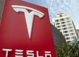 Elon Musk: İki yıl boyunca Tesla hissesi satmayacağım