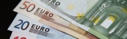 Euro Rekor Tazeledi, Dolar 3.90 Liranın Üzerine Çıktı