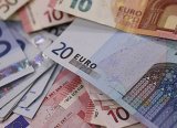 FED'in Faiz Artışı Sonrası Euro Rekora Yakın