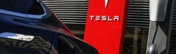 Tesla, Almanya'da 400 kişiyi işten çıkarmayı planlıyor