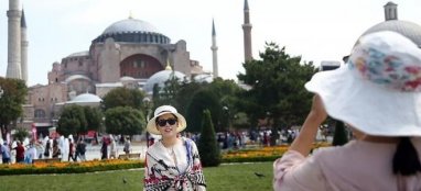 Trkiye'de 2022 ylnda turizm geliri %53,4 artt